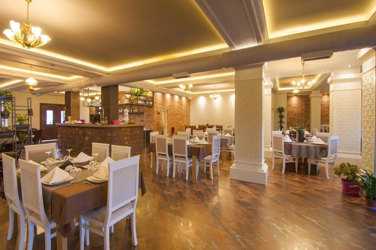 ****  Casta Diva Hotel Korce Albania