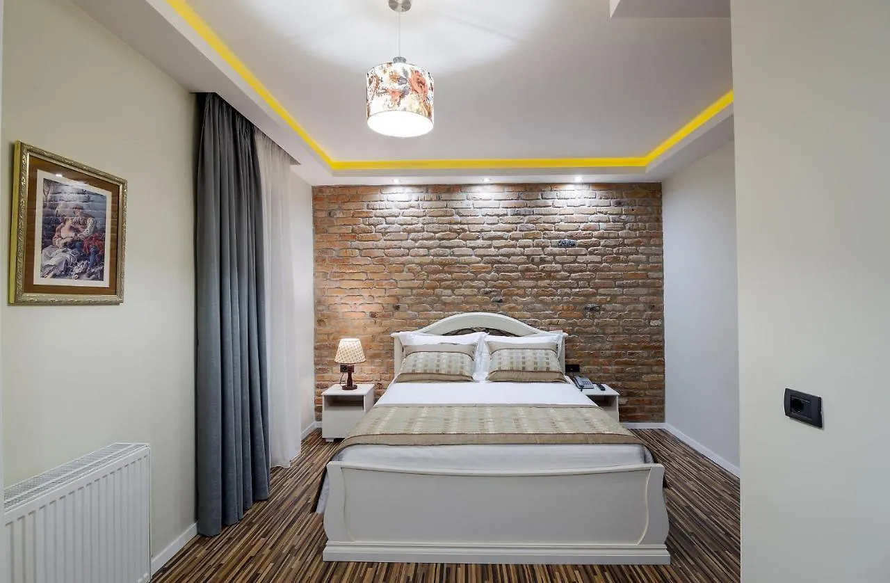 Casta Diva Hotel Korce